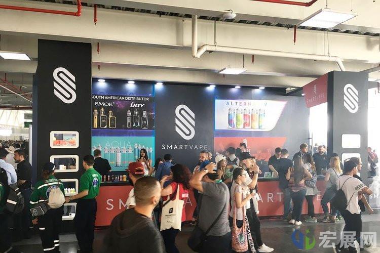 哥伦比亚麦德林电子烟展览会包括哪些展品？