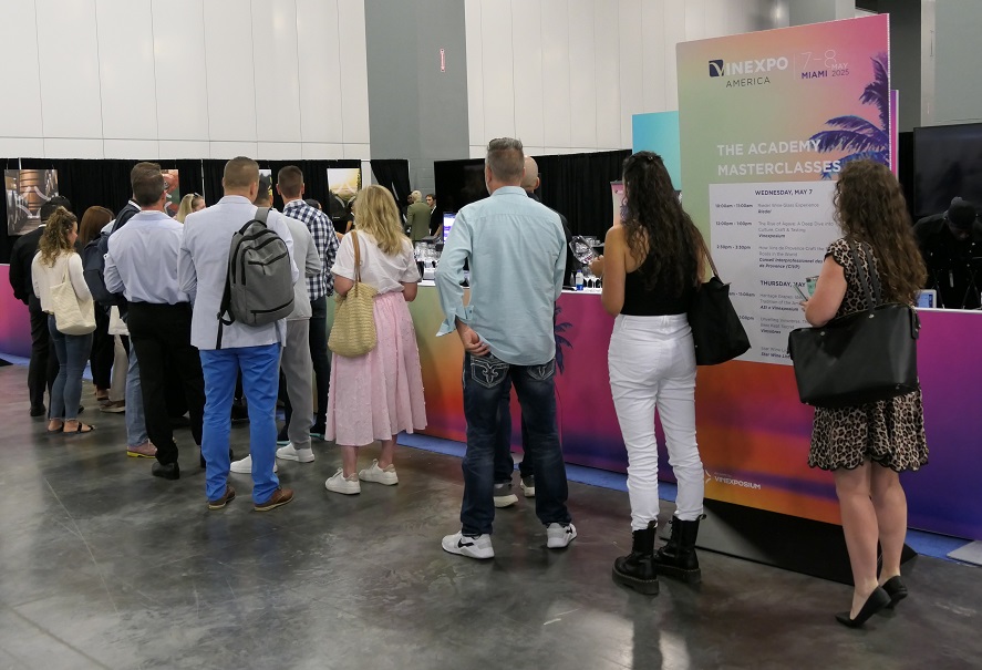 从迈阿密连通南北美洲 Vinexpo America 2025释放全球酒类市场新动能