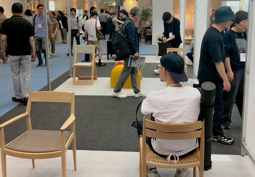 展会现场盛况